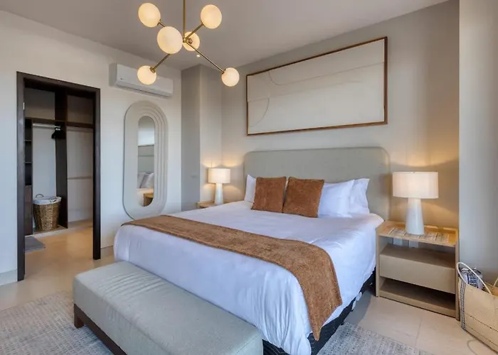 Luxury Cabo With Multiple Pools, Pickleball, Gym & Rooftop Cabo San Lucas