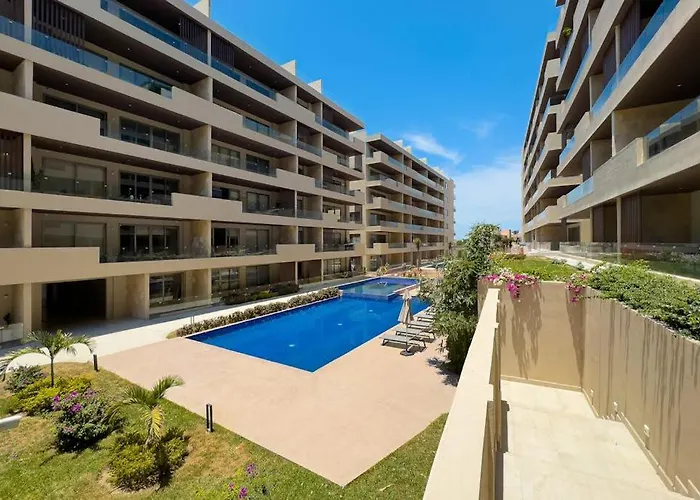 Luxury Cabo With Multiple Pools, Pickleball, Gym & Rooftop * Cabo San Lucas
